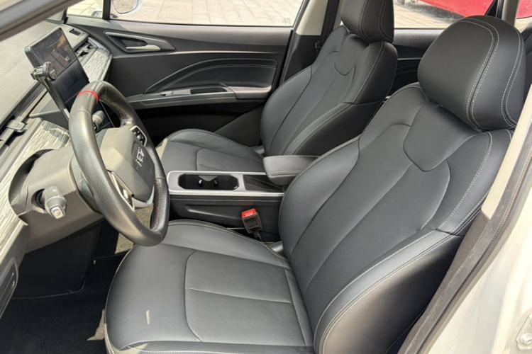 Used NETA V 2022 Chao 400 Lite Interior 4