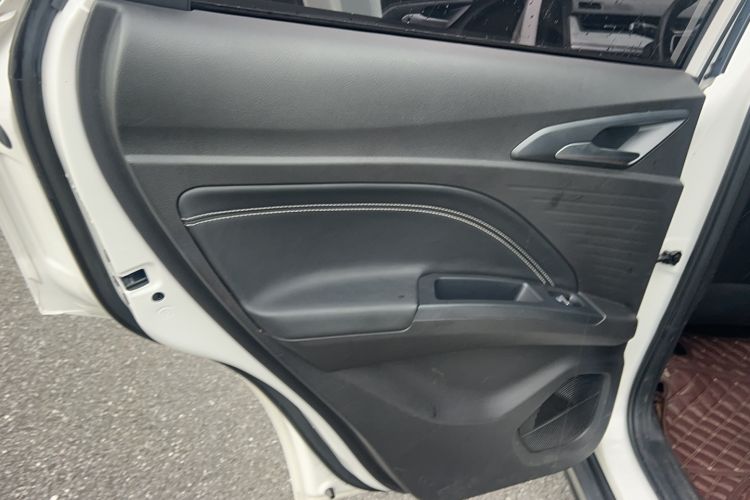 Used NETA V 2022 Chao 300 Lite Ternary Lithium Interior 4