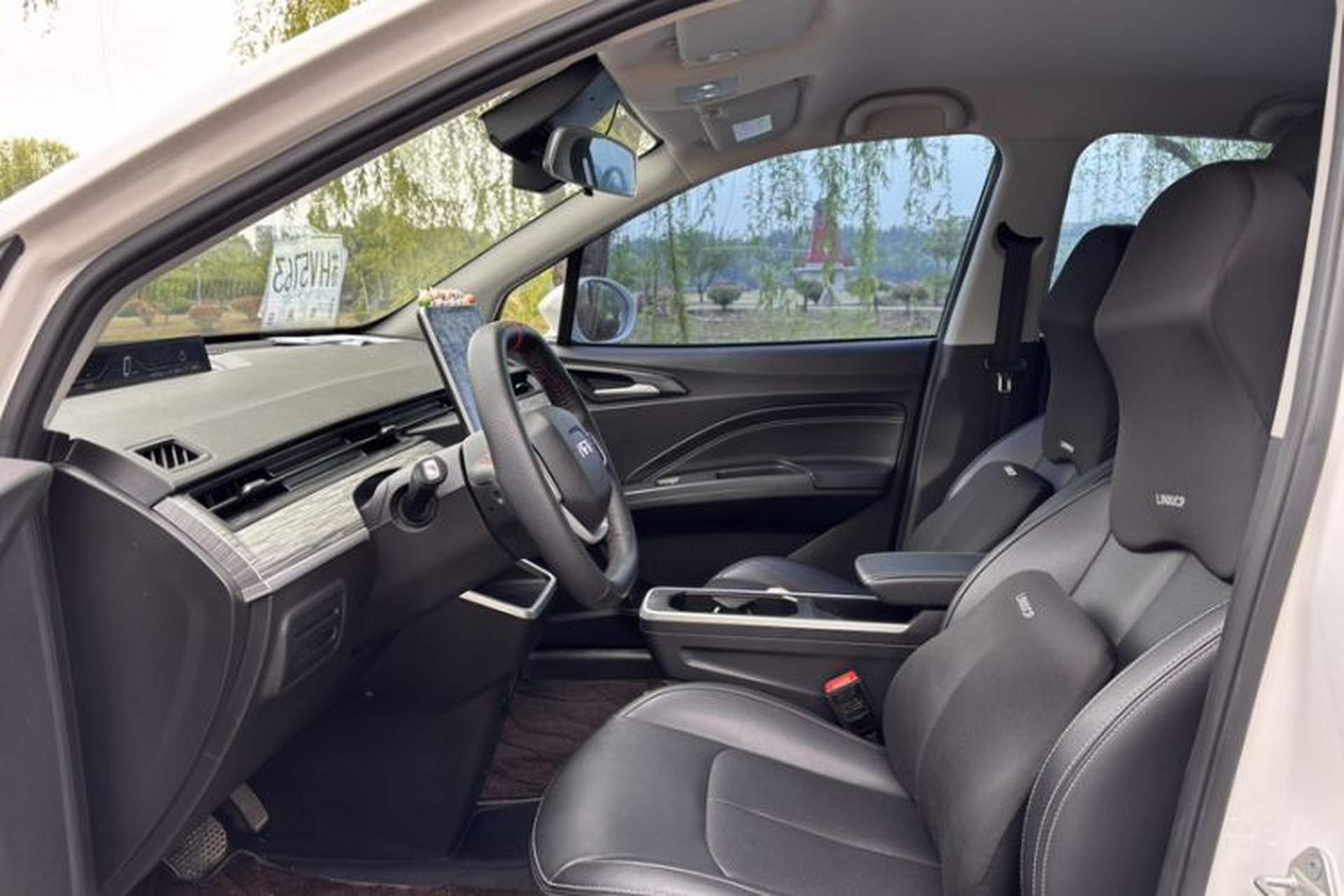 Used NETA V 2022 Chao 300 Lite Ternary Lithium Interior 4