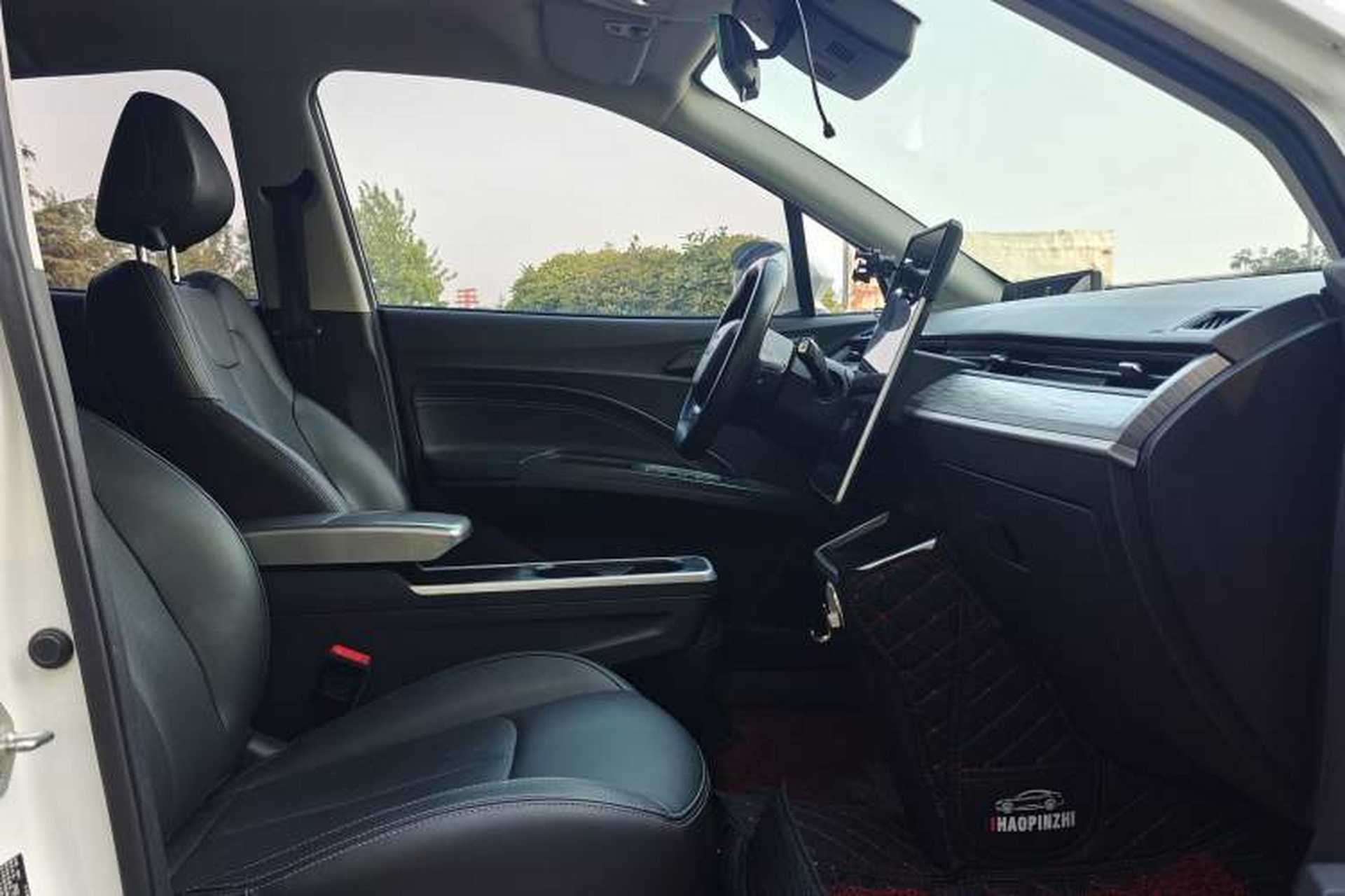 Used NETA V 2022 Chao 400 Lite Interior 5