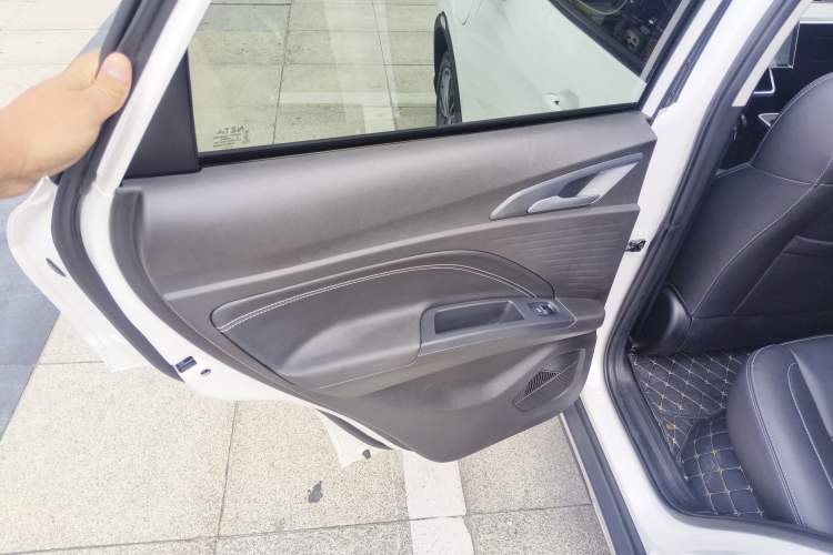 Used NETA V 2022 Chao 400 Lite Interior 8