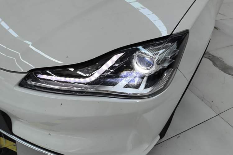 Used NETA V 2022 Chao 400 Lite Left Front Headlight