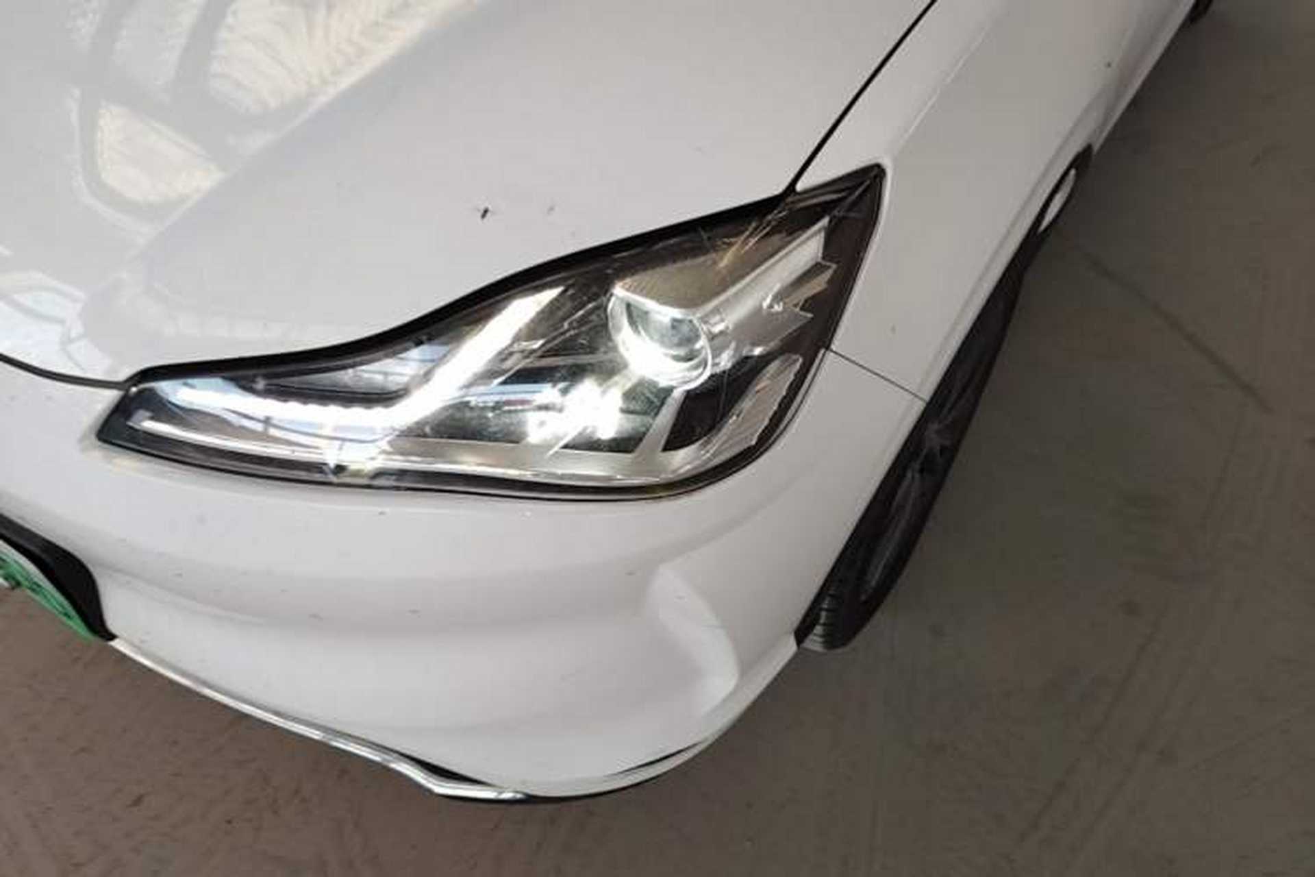 Used NETA V 2022 Chao 400 Lite Left Front Headlight
