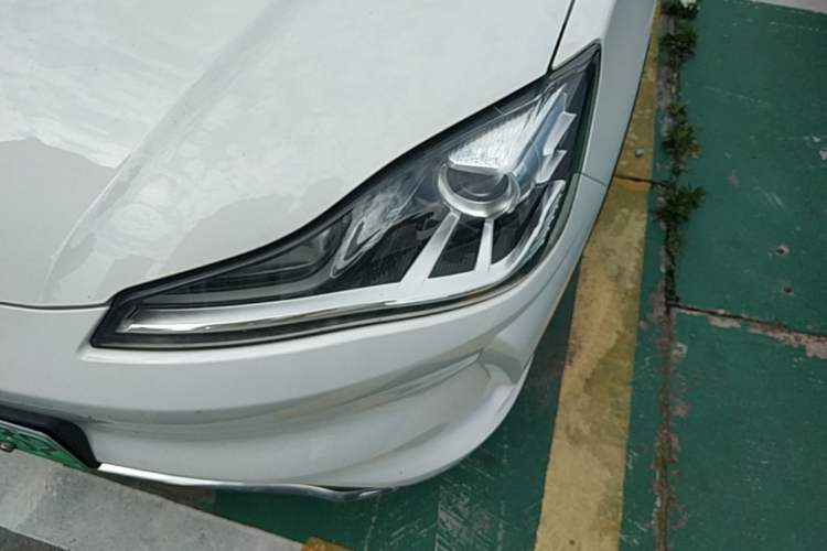 Used NETA V 2022 Chao 400 Lite Left Front Headlight