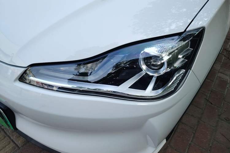 Used NETA V 2022 Chao 400 Lite Left Front Headlight
