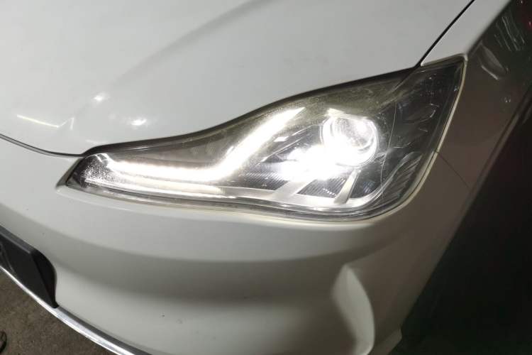 Used NETA V 2022 Chao 400 Lite Left Front Headlight