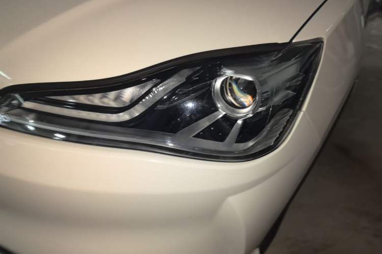 Used NETA V 2022 Chao 400 Lite Left Front Headlight