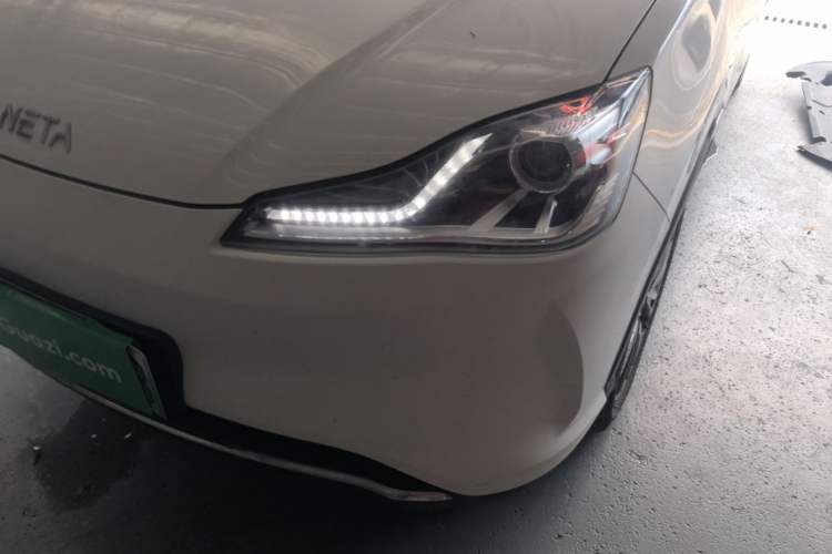 Used NETA V 2022 Chao 400 Lite Left Front Headlight