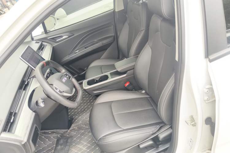 Used NETA V 2022 Chao 400 Lite Left Front Seat