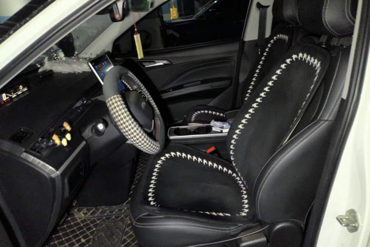 Used NETA V 2022 Chao 400 Lite Left Front Seat