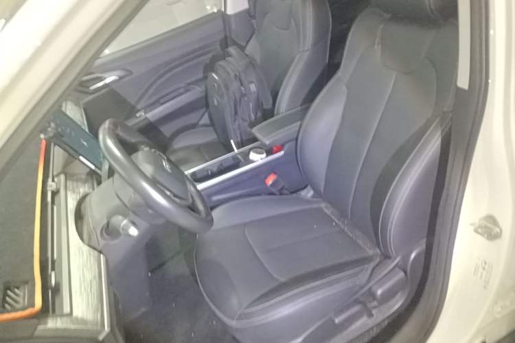 Used NETA V 2022 Chao 400 Lite Left Front Seat