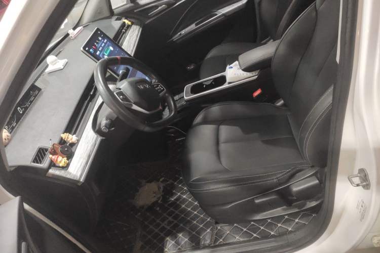 Used NETA V 2022 Chao 400 Left Front Seat