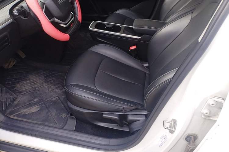 Used NETA V 2022 Chao 300 Lite Ternary Lithium Left Front Seat