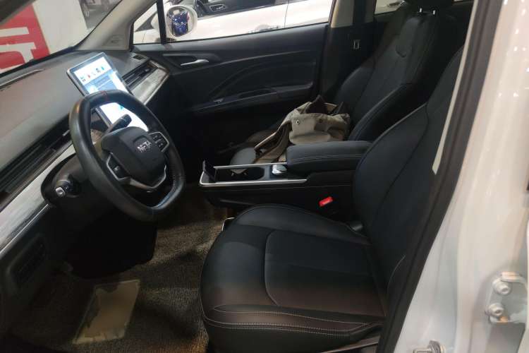 Used NETA V 2022 Chao 400 Lite Left Front Seat