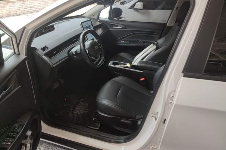 Used NETA V 2022 Chao 400 Lite Left Front Seat
