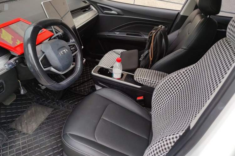 Used NETA V 2022 Chao 300 Lite Ternary Lithium Left Front Seat