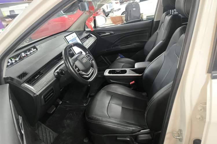 Used NETA V 2022 Chao 400 Lite Left Front Seat
