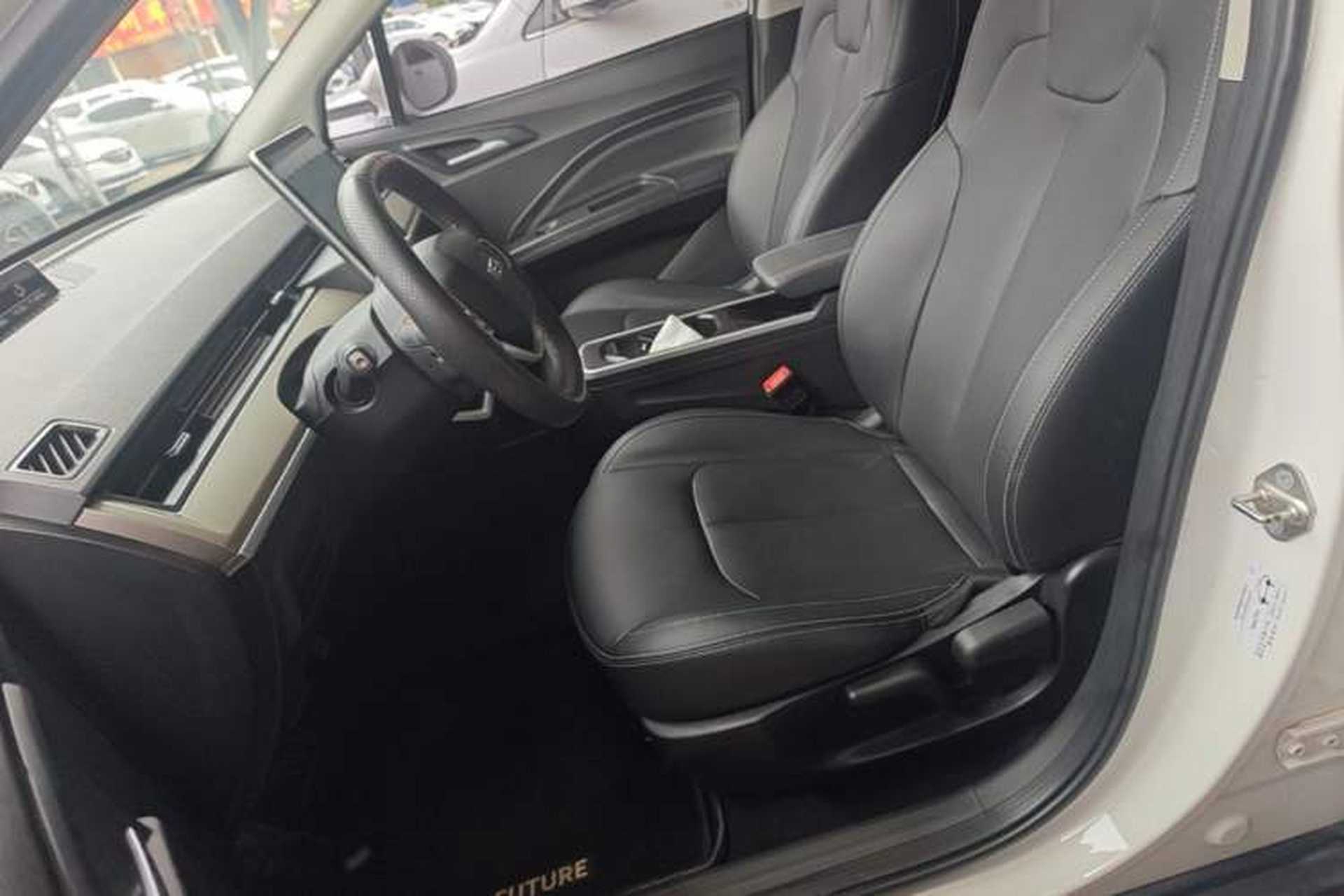 Used NETA V 2022 Chao 400 Pro Left Front Seat