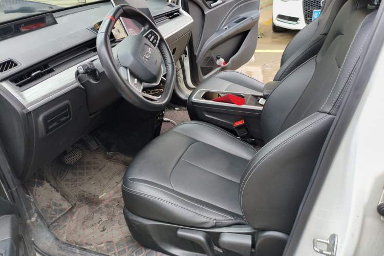 Used NETA V 2022 Chao 400 Lite Left Front Seat