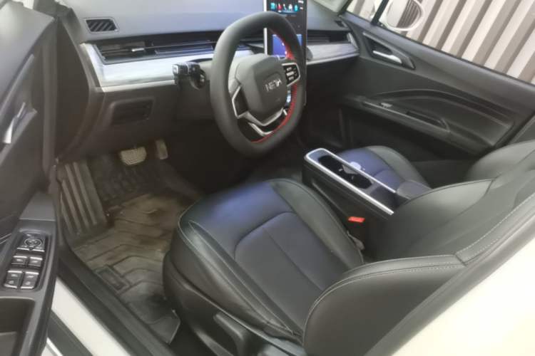 Used NETA V 2022 Chao 300 Lite Ternary Lithium Left Front Seat