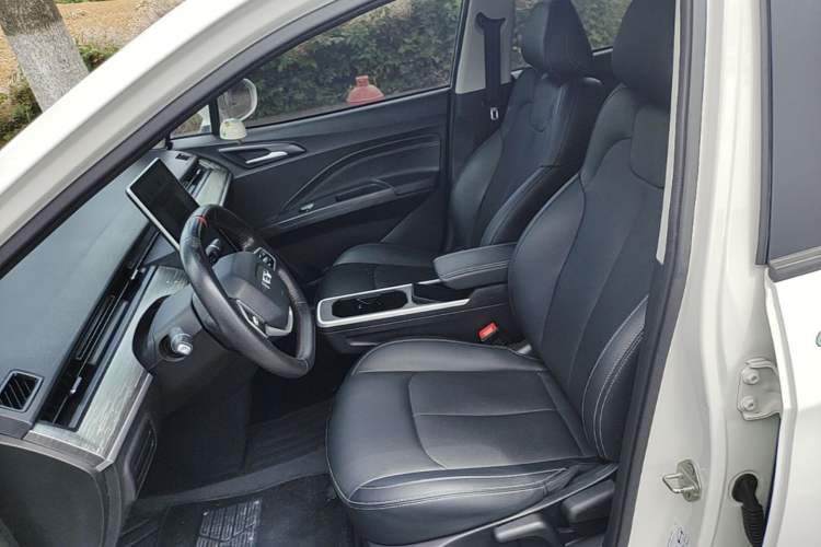 Used NETA V 2022 Chao 400 Lite Left Front Seat