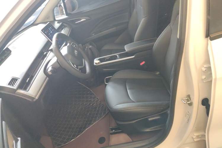 Used NETA V 2022 Chao 400 Lite Left Front Seat