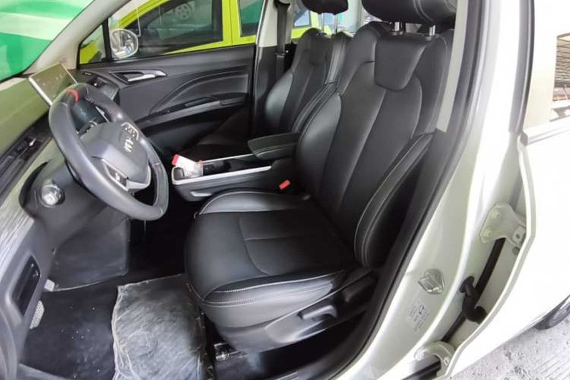 Used NETA V 2022 Chao 400 Lite Left Front Seat