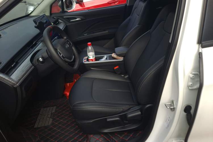 Used NETA V 2022 Chao 400 Lite Left Front Seat