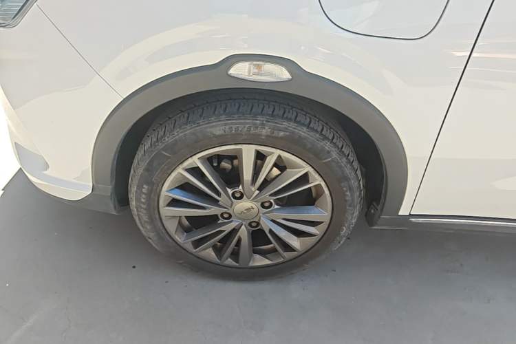 Used NETA V 2022 Chao 400 Lite Left Front Wheel Hub