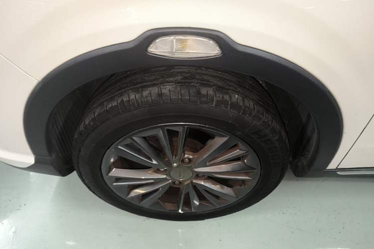 Used NETA V 2022 Chao 400 Lite Left Front Wheel Hub