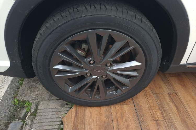 Used NETA V 2022 Chao 400 Lite Left Front Wheel Hub