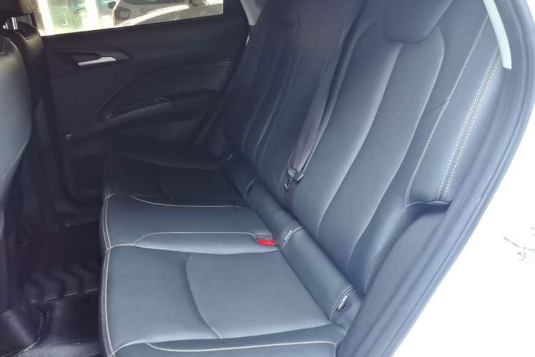 Used NETA V 2022 Chao 300 Lite Ternary Lithium Left Rear Seat