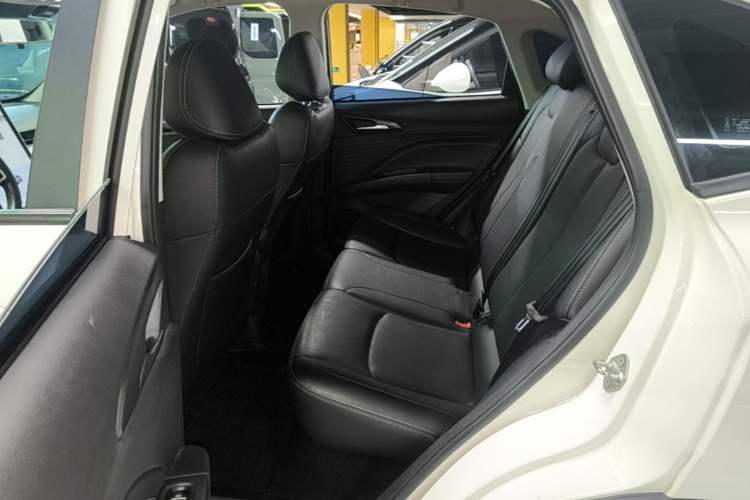 Used NETA V 2022 Chao 400 Lite Left Rear Seat