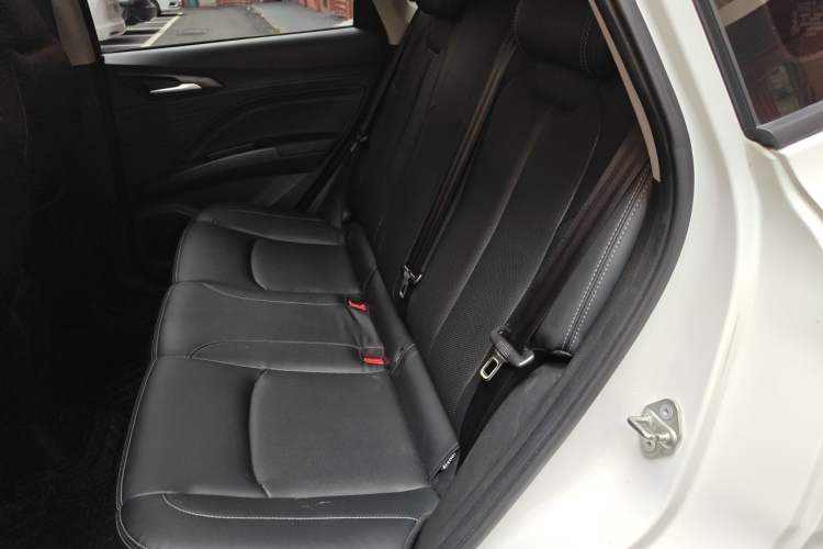 Used NETA V 2022 Chao 400 Lite Left Rear Seat