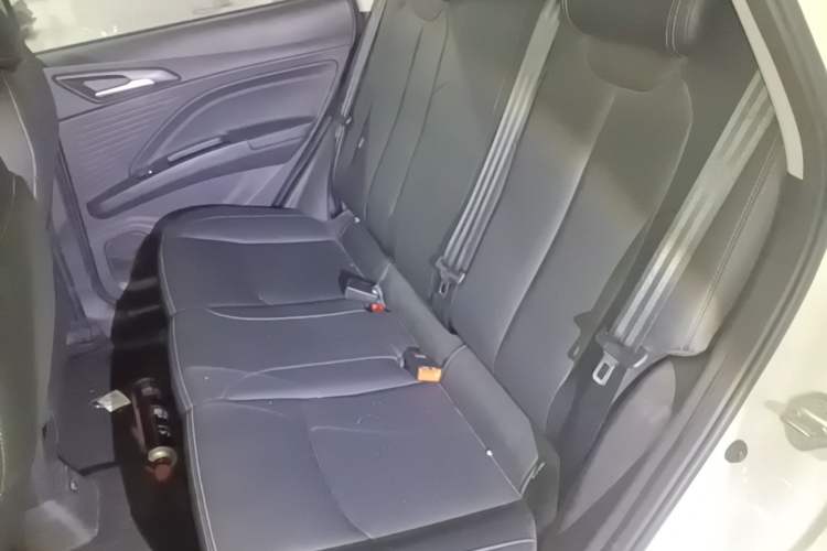 Used NETA V 2022 Chao 400 Lite Left Rear Seat