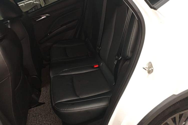 Used NETA V 2022 Chao 400 Lite Left Rear Seat