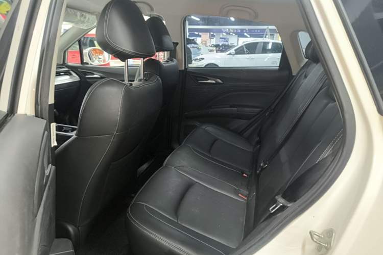 Used NETA V 2022 Chao 400 Lite Left Rear Seat