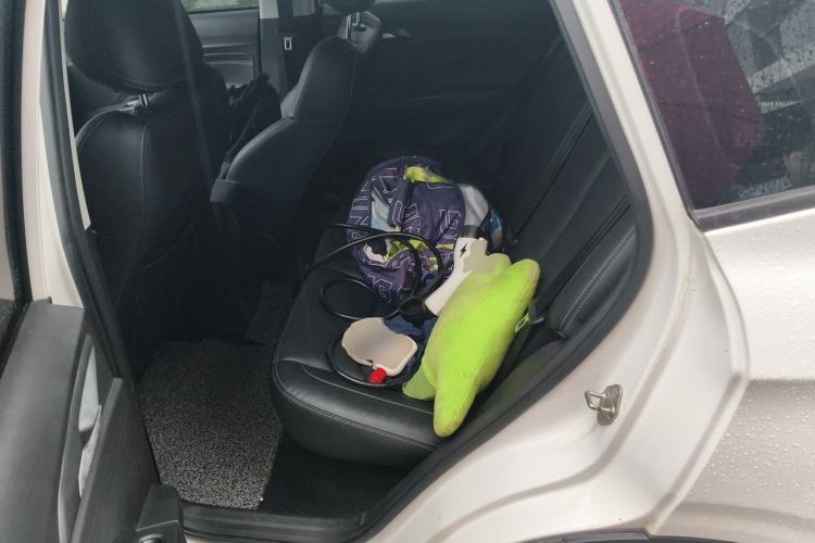 Used NETA V 2022 Chao 400 Lite Left Rear Seat