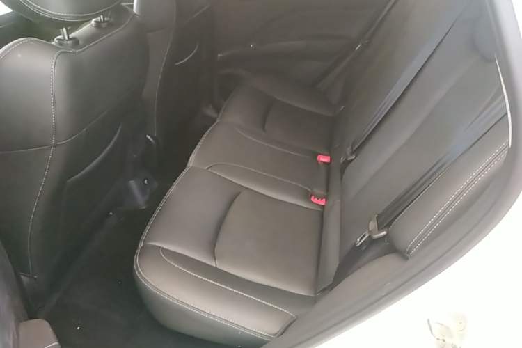 Used NETA V 2022 Chao 400 Lite Left Rear Seat