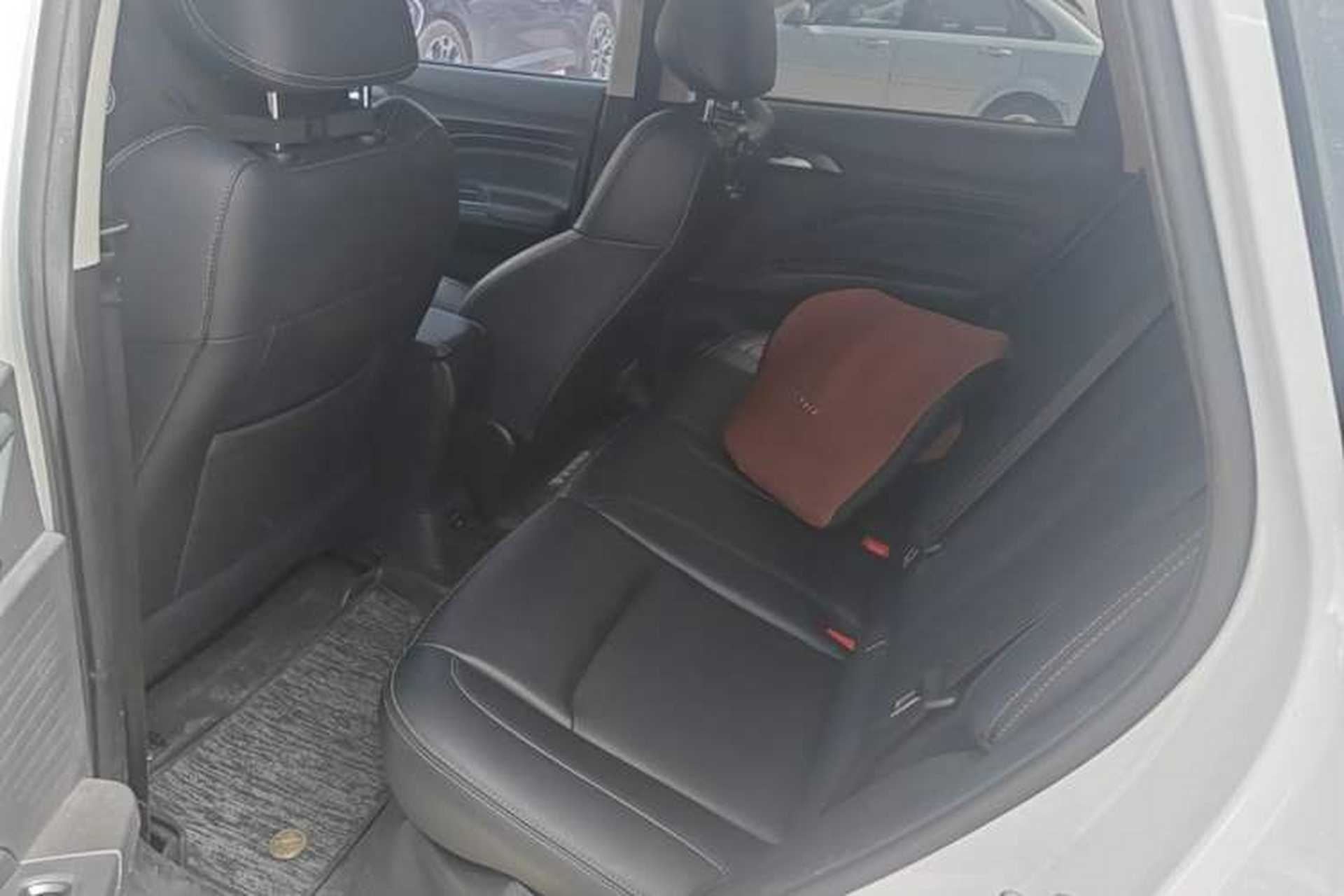 Used NETA V 2022 Chao 400 Lite Left Rear Seat