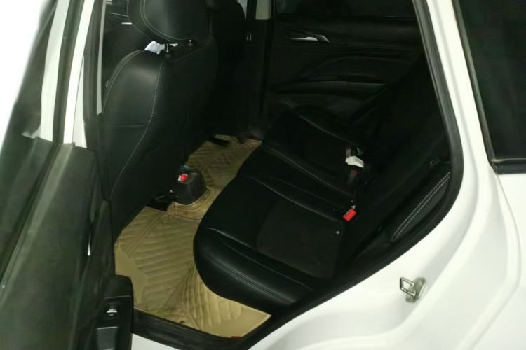 Used NETA V 2022 Long-Range Industry Custom Edition Left Rear Seat