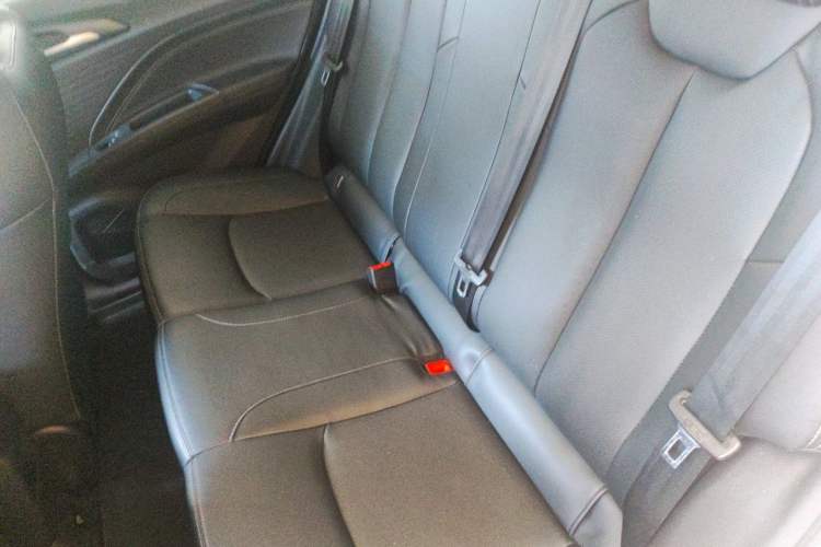 Used NETA V 2022 Chao 400 Lite Left Rear Seat