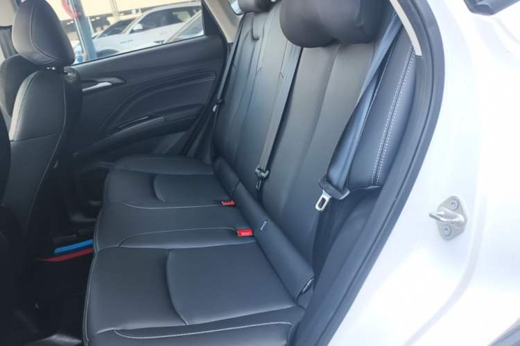 Used NETA V 2022 Chao 400 Lite Left Rear Seat