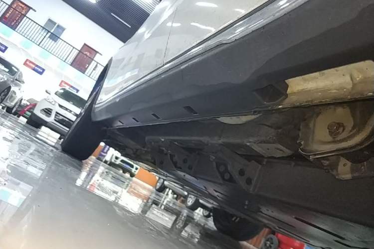 Used NETA V 2022 Pro Long-Range Smart Edition Left Side Sill