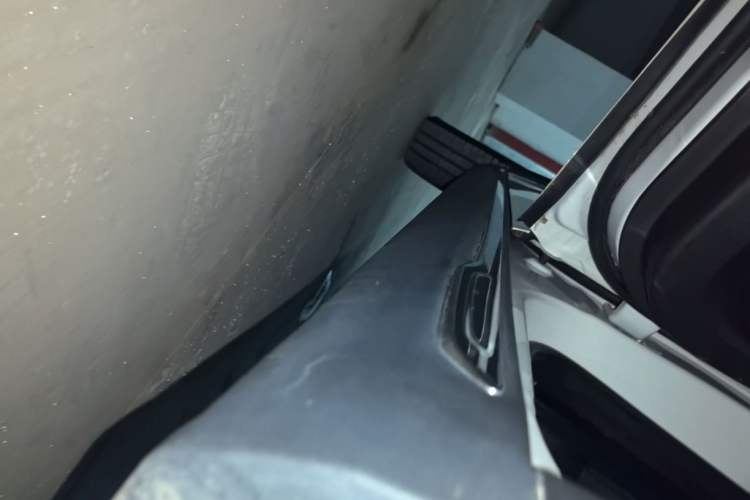 Used NETA V 2022 Chao 400 Lite Left Side Sill