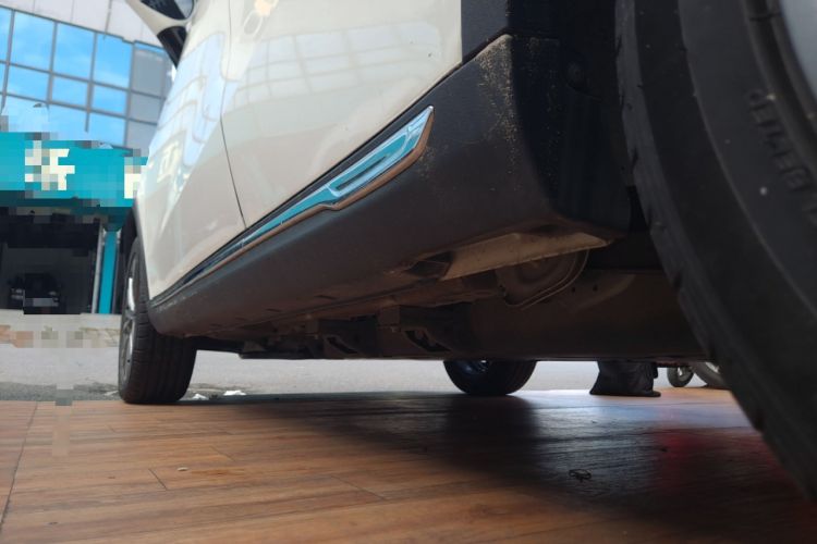 Used NETA V 2022 Chao 400 Lite Left Side Sill