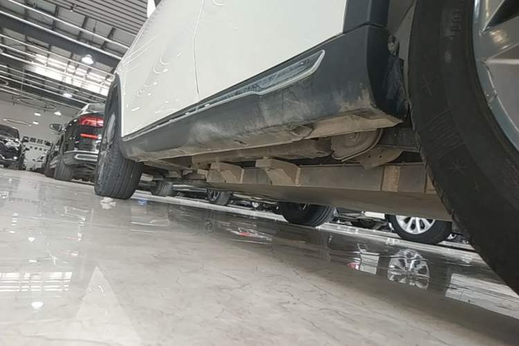 Used NETA V 2022 Chao 400 Lite Left Side Sill