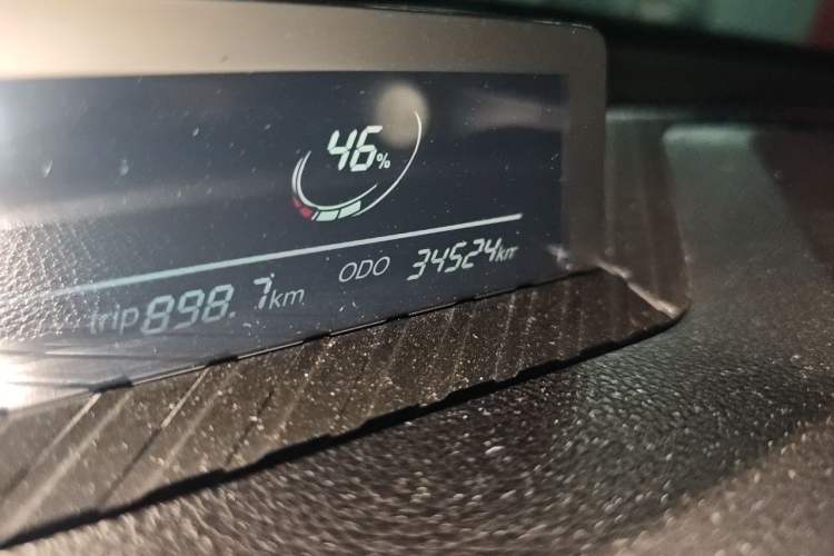 Used NETA V 2022 Chao 400 Lite Odometer Close Up