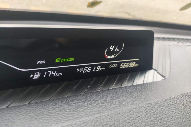 Used NETA V 2022 Chao 400 Lite Odometer Close Up