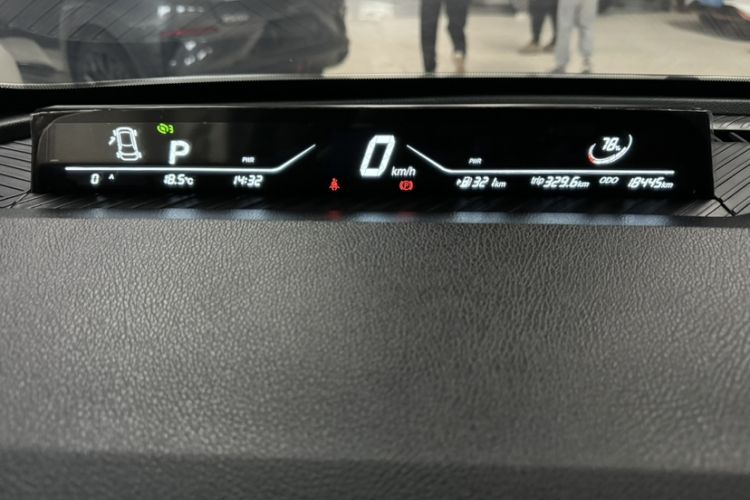 Used NETA V 2022 Chao 400 Lite Odometer Close Up